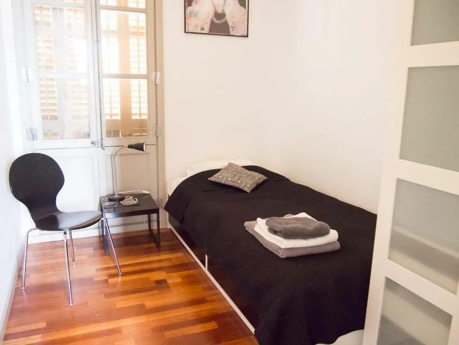 Apartamento Torres Rojo Barcelona 0*,  España